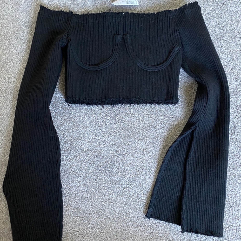 Black crop top